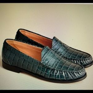 J Crew Leather Croc Embossed Loafer size 9 NIB